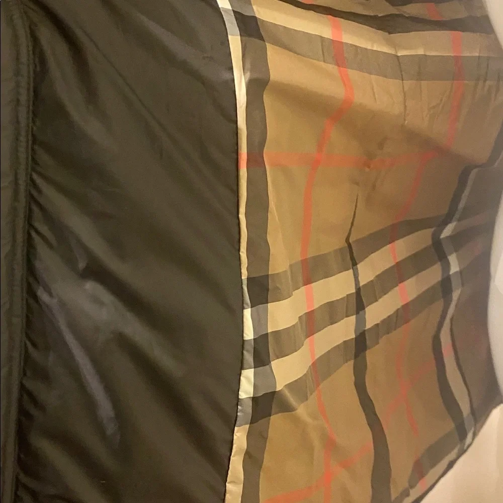 Burberry Black Quilted Hooded Puffer Jacket - Picture 10 of 13